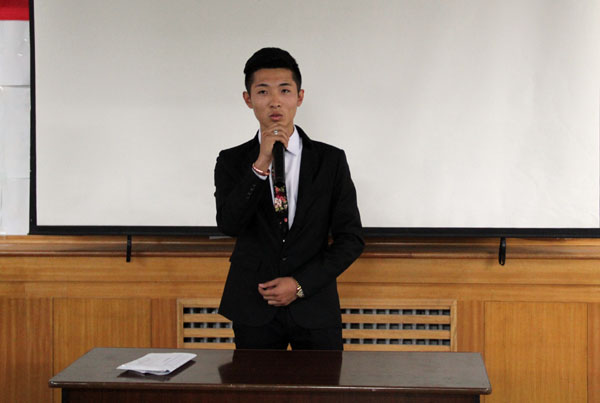 15级学生答辩现场 动科院 记者 代秀文 摄