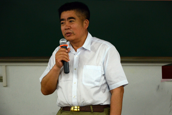 额书记总结讲话 动科院摄