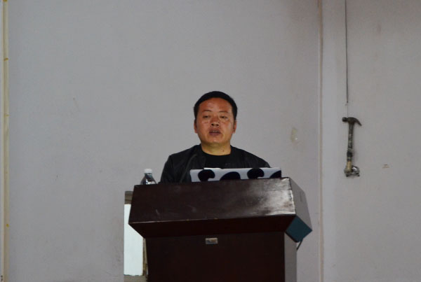 郭店长主讲 动科院记者 范玉龙 摄