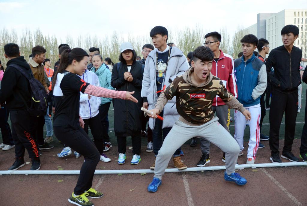 精彩瞬间 动科院记者 李世超 摄