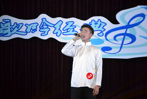 我院选手图门仓 动科院记者特日格乐卢欣宇 摄