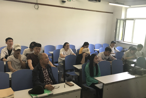 会议现场 动科院记者 特日格乐 摄